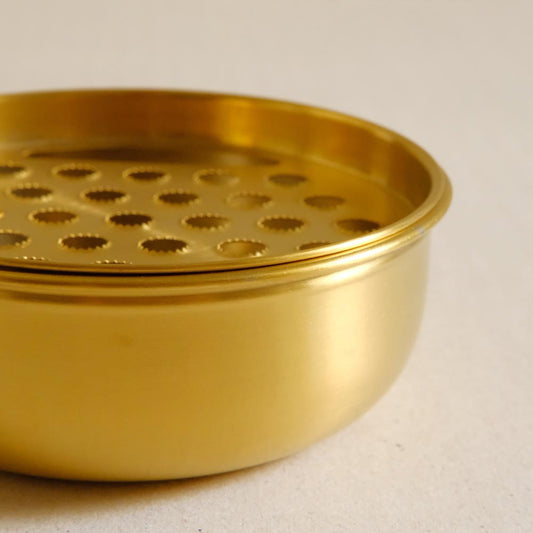 Harriet and Co Gold Food Grater Bowl