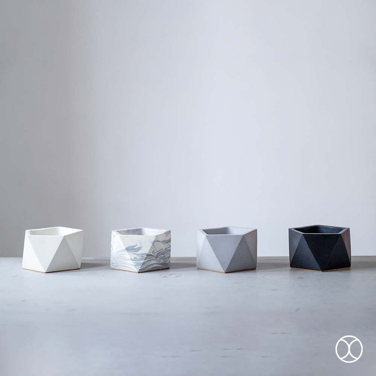 Concreate Hara Planters White