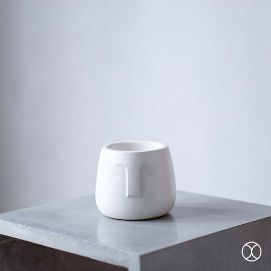 Concreate Moai Planters White