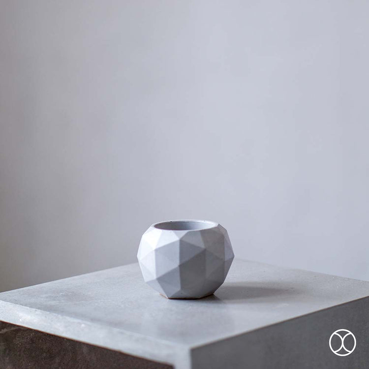 Concreate Reatha Planters Grey