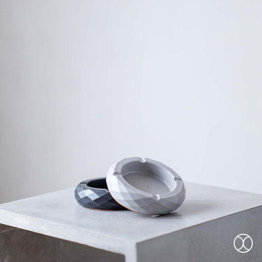 Concreate Luca Ashtray Grey